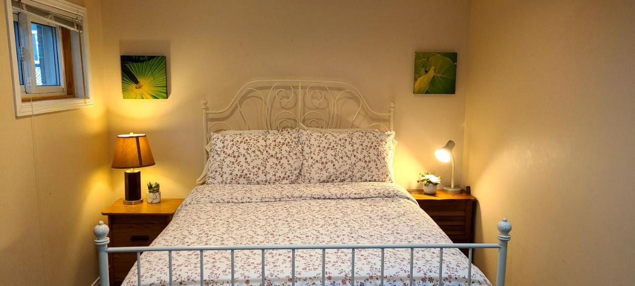 Spacious And Bright Unit With Natural Light. Pickering Luaran gambar